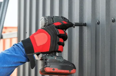 Travaux de zinguerie - Saint-Victor-la-Coste